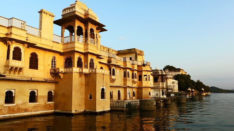 Bagore-Ki-Haveli-Udaipur See-Dubai-Tours Bagore Ki Haveli Udaipur