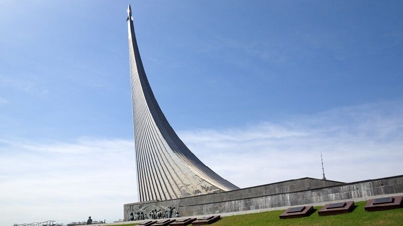 Conquistadores-del-Espacio-Moscu-Sovietico-See-Dubai-Tours Conquistadores del Espacio Moscu Sovietico