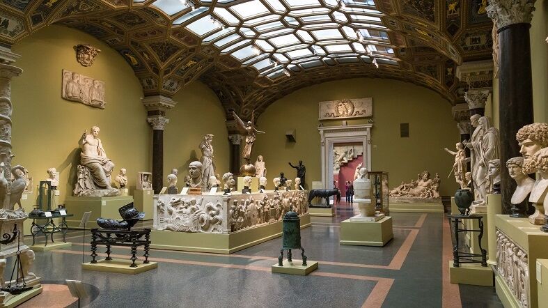 Pushkin-Museo-Moscu-Tipico-See-Dubai-Tours - Excursiones en español en Moscú - Excursiones en español en Moscú Pushkin Museo Moscu Tipico - Excursiones en español en Moscú - Excursiones en español en Moscú