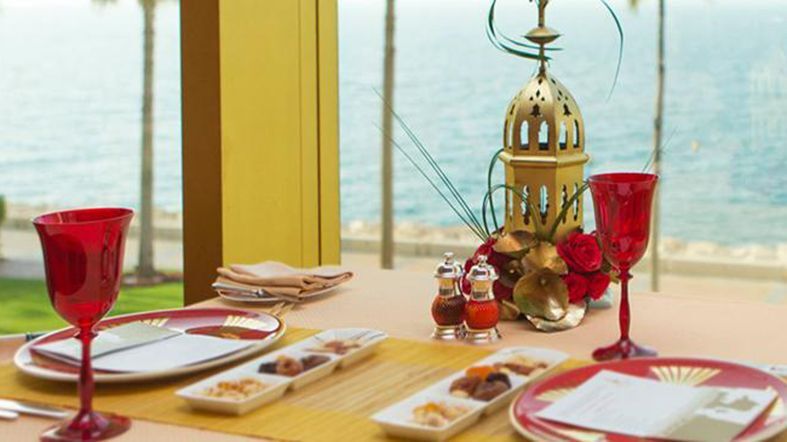 Burj Al Arab Al Iwan - Almuerzo Restaurante Al Iwan Almuerzo/Cena Burj Al Arab restaurante - Almuerzo Restaurante Al Iwan