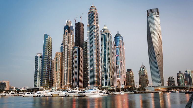 Dubai Marina - Ahmadiya - Al Fahidi Fort - Bastakiya - Carrera de camellos - Children City - Dolphinarium - Shopping Festival - Etihad - Global Village - Ibn Battuta DubaiTour - Ahmadiya - Al Fahidi Fort - Banco - Bastakiya - Carrera de camellos - Children City - Dolphinarium - Shopping Festival - Etihad - Global Village - Ibn Battuta