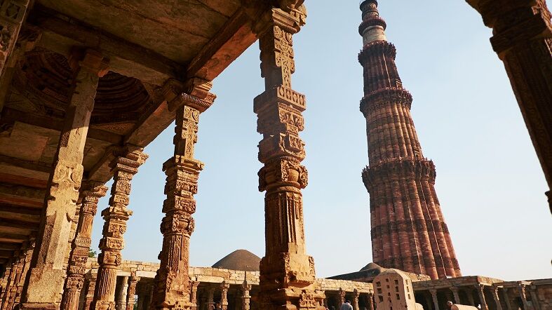 Qutab-Minar-Delhi-Triangulo-Oro-See-Dubai-Tours Triangulo-Oro